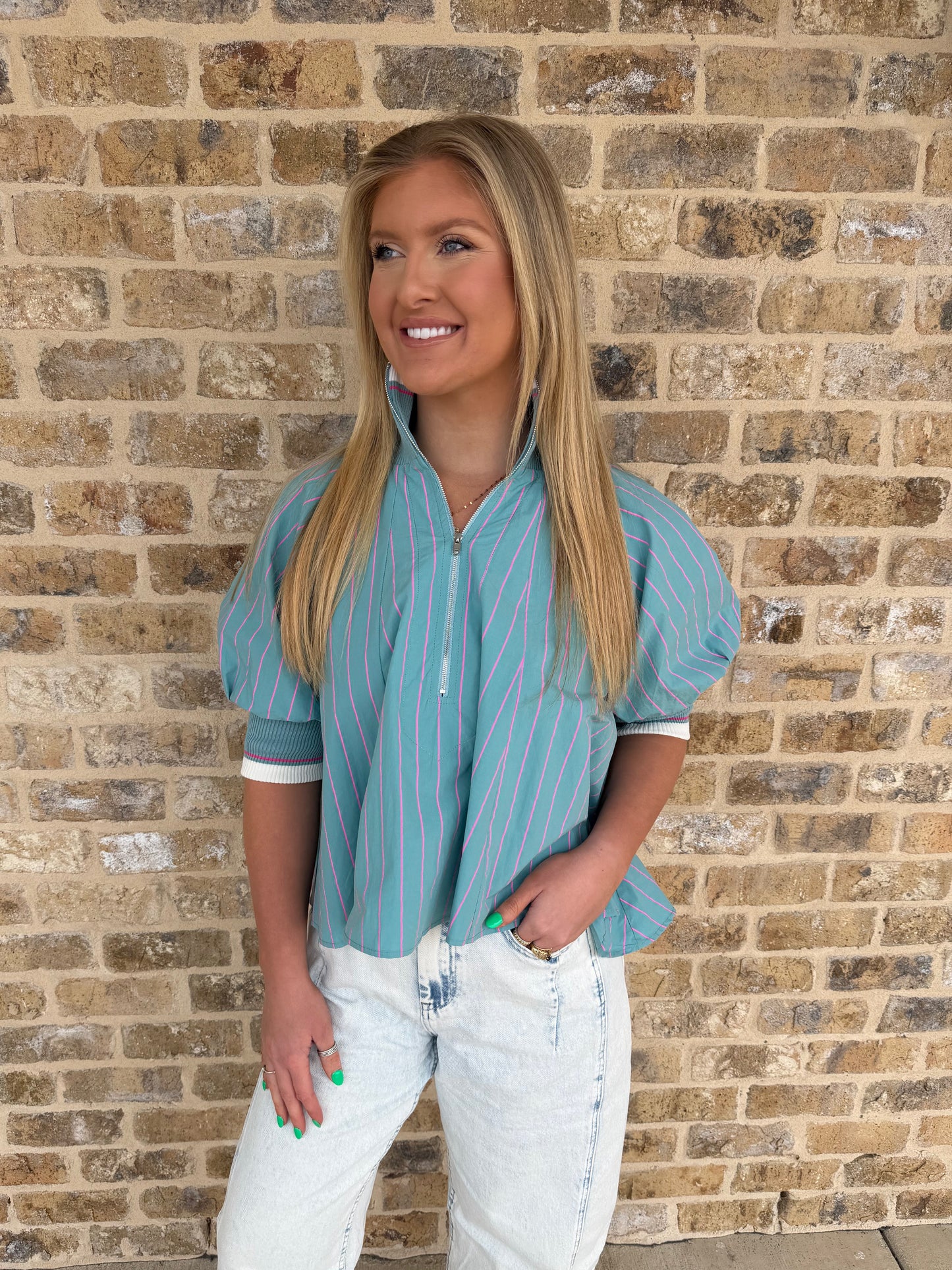 MOCK NECK BAND PUFF SLEEVE BLOUSE