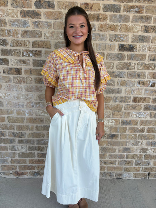 YELLOW TOP WITH COLLAR AND EMBROIDERY DETAILS