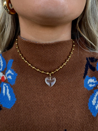 GOLD NECKLACE WITH CLEAR HEART
