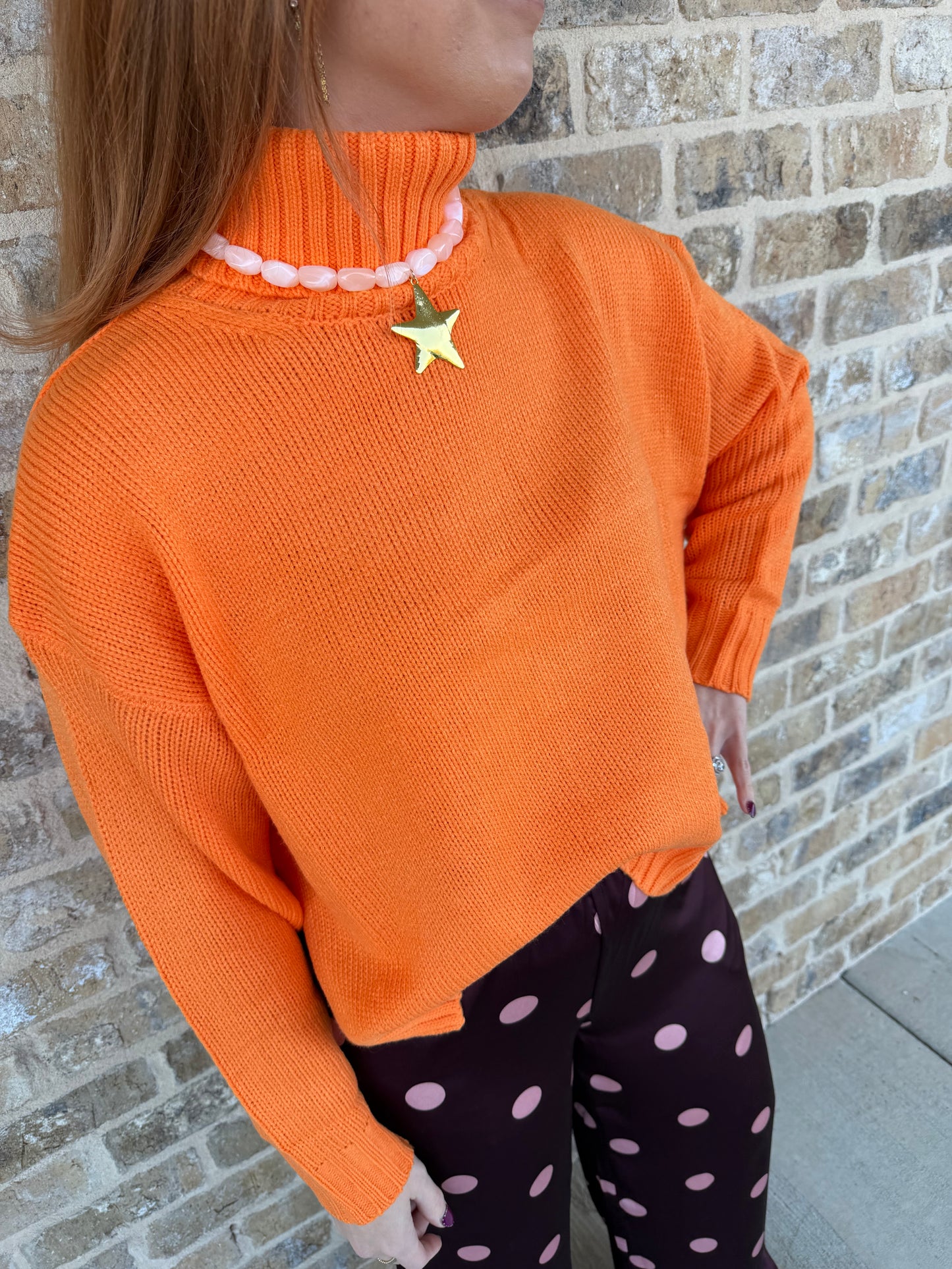ORANGE TURTLE NECK SWEATER