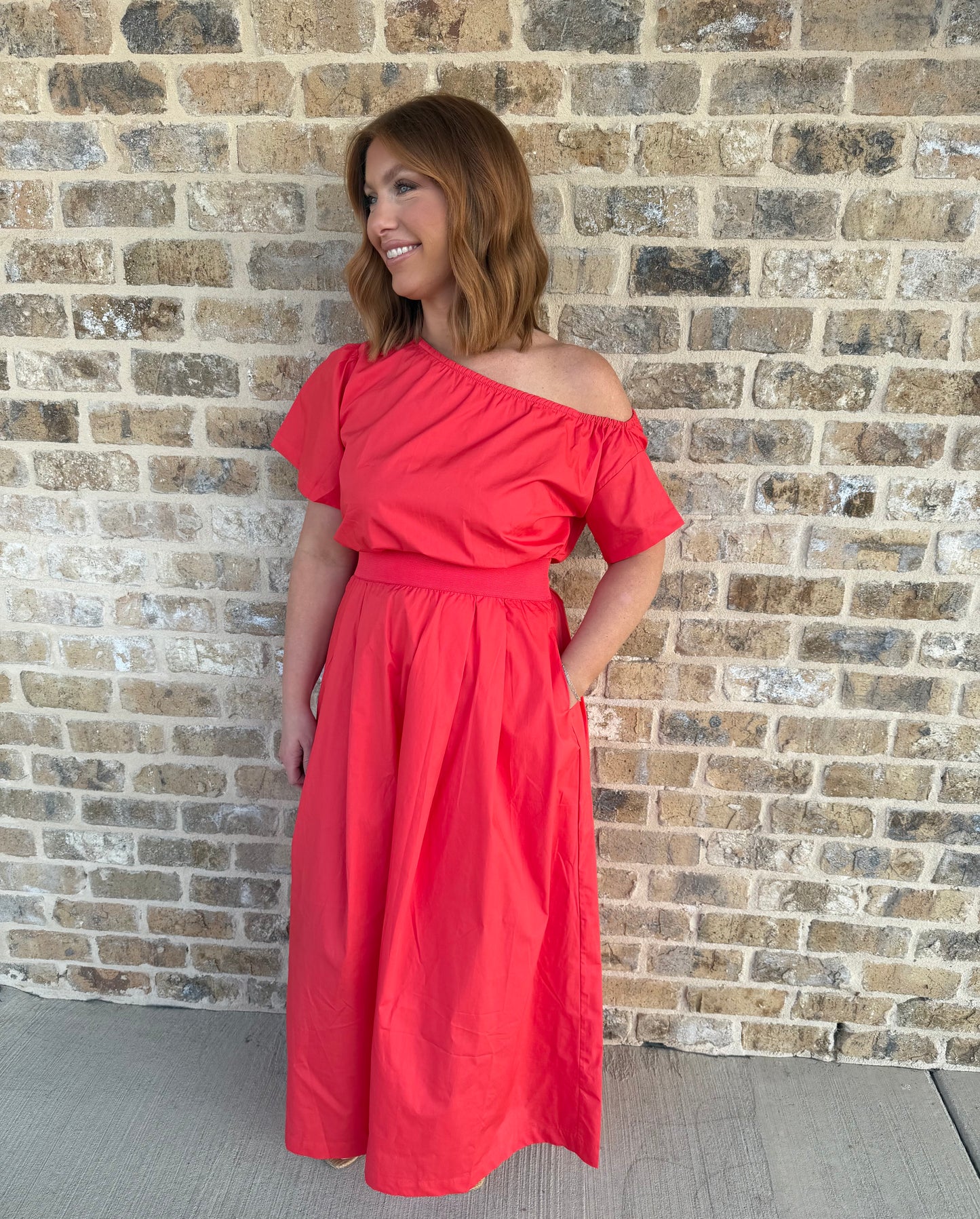 OFF SHOULDER MAXI DRESS