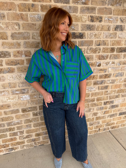 COLLAR NECK BUTTON DOWN SHIRT