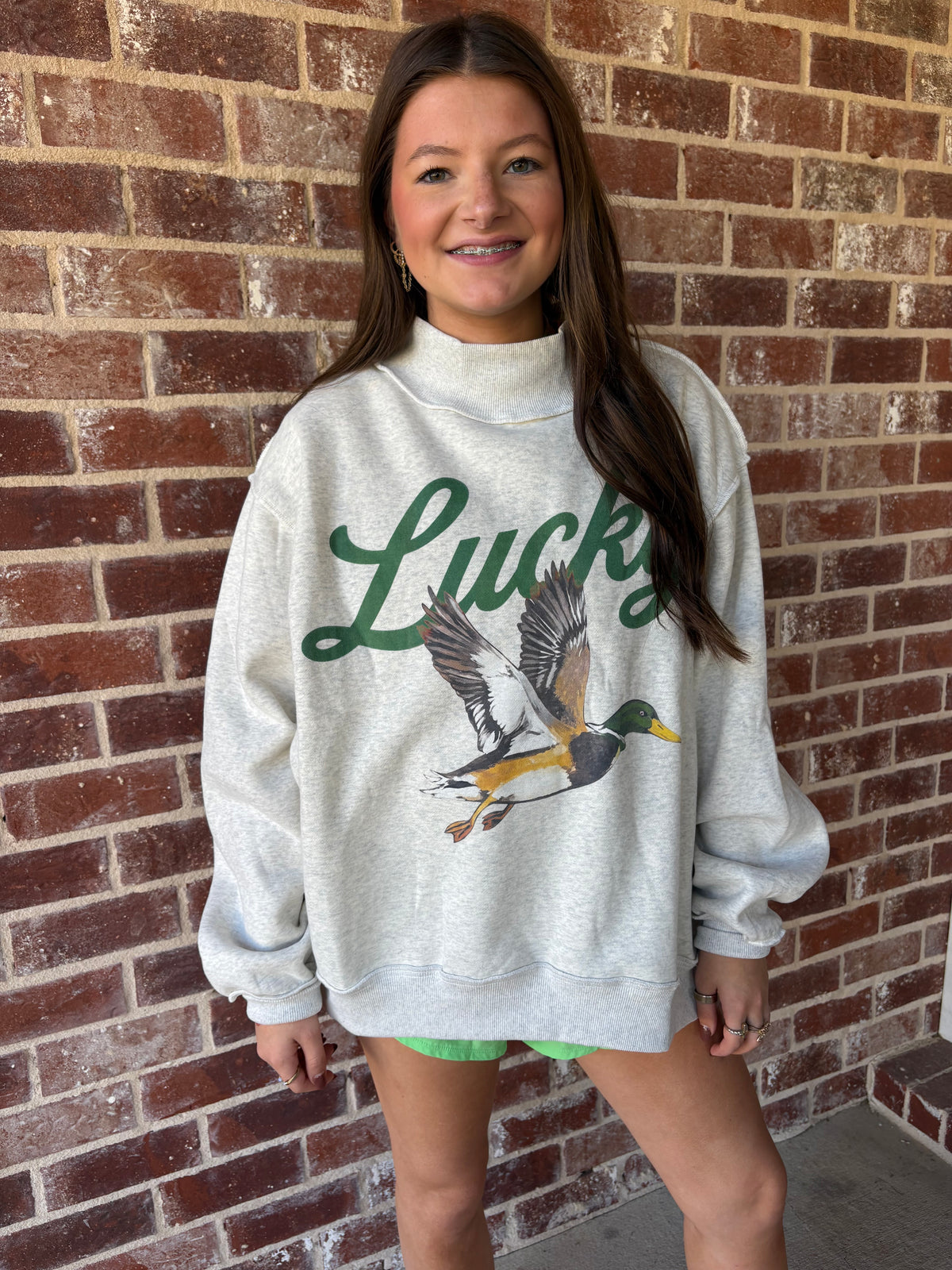 LUCKY DUCK MOCK NECK