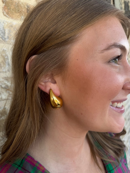GOLD TEARDROP EARRING
