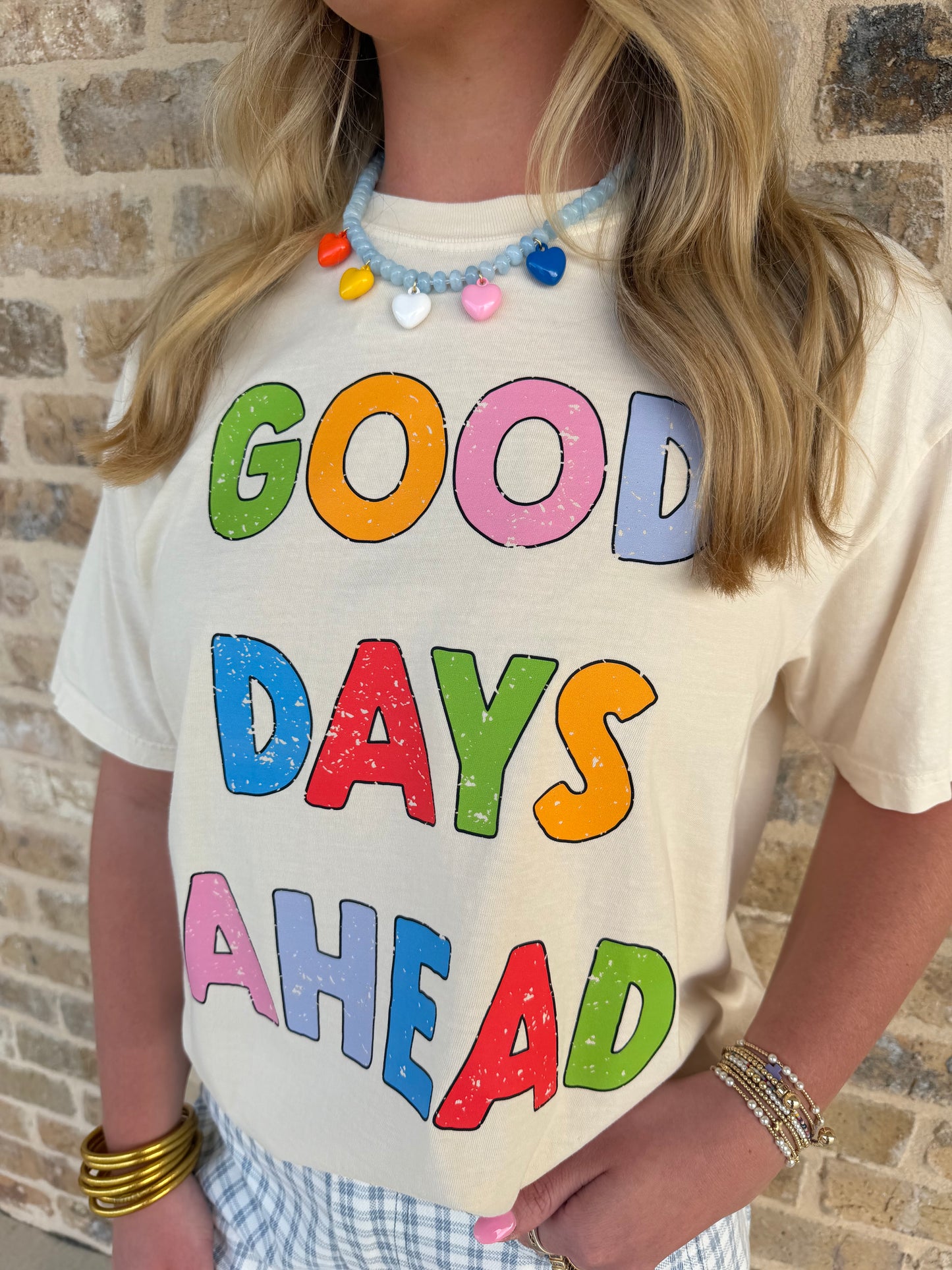 GOOD DAYS AHEAD TEE