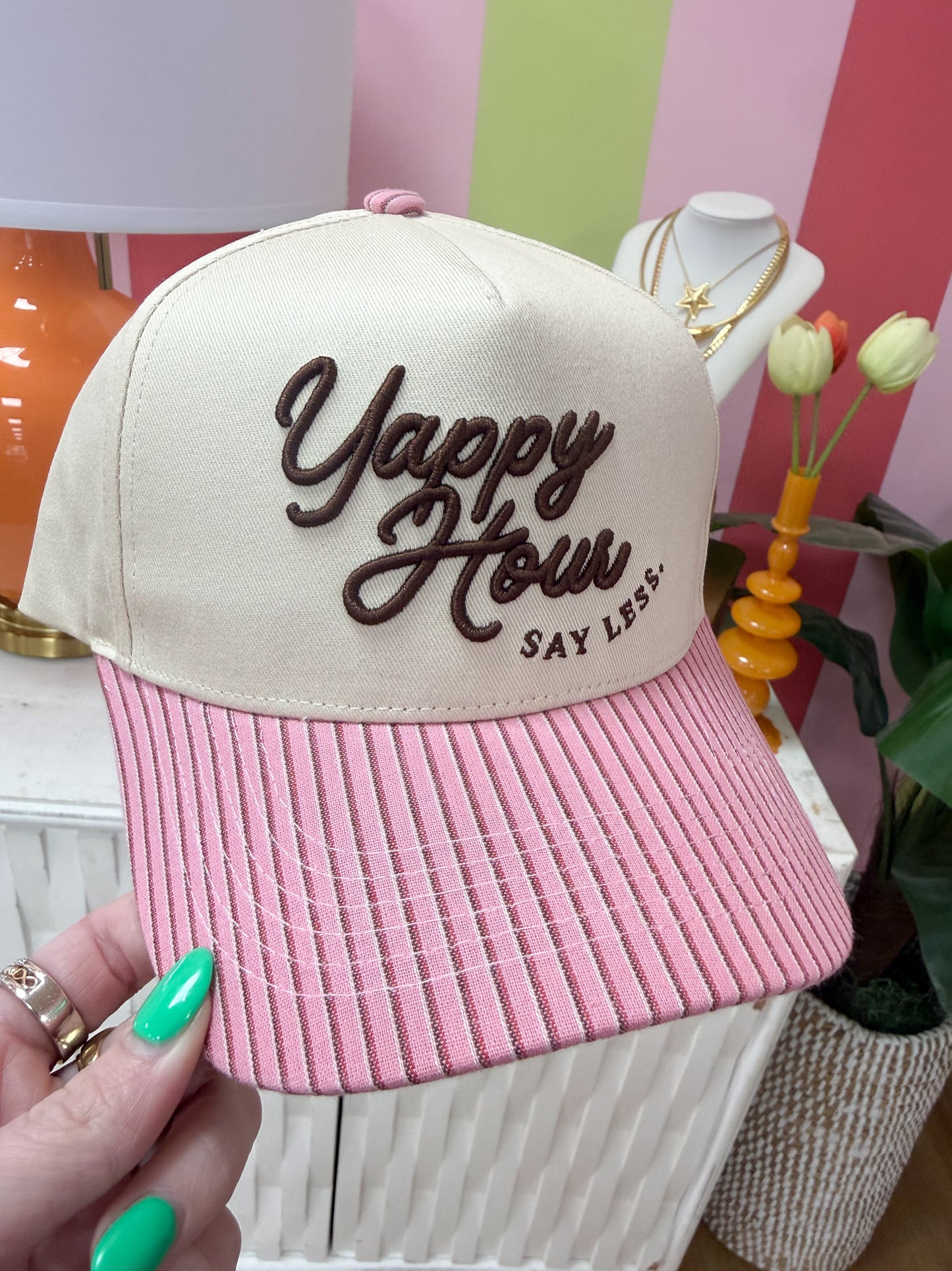 YAPPY HOUR HAT