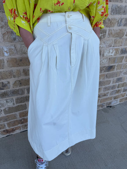 MINI PLEAT DETAILED LONG SKIRT