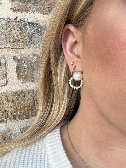 PEARL WITH PEARL CIRLCE HOOP