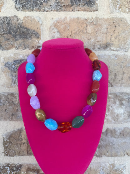STONE NECKLACE
