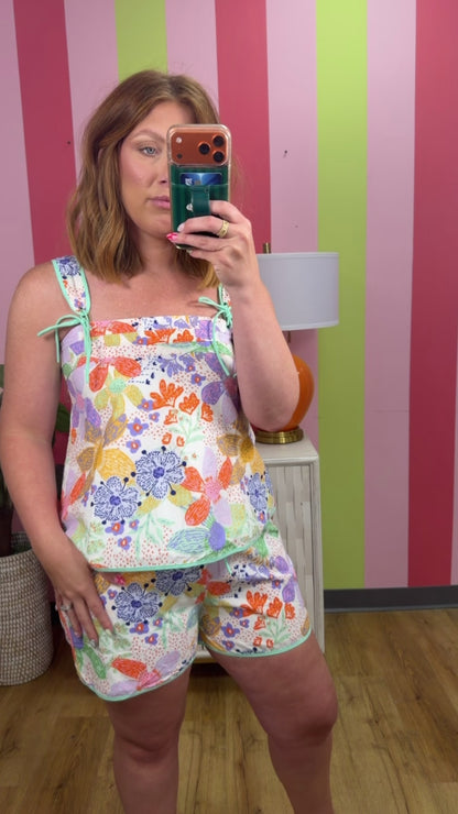 EXCLUSIVE FLORAL TIE SHOULDER TOP SHORTS SET